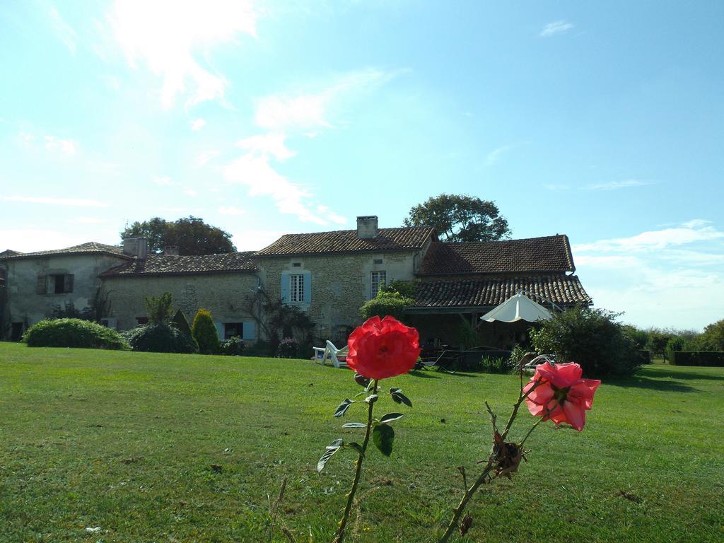 La Lunaire Bed & Breakfast Verteillac Exterior photo